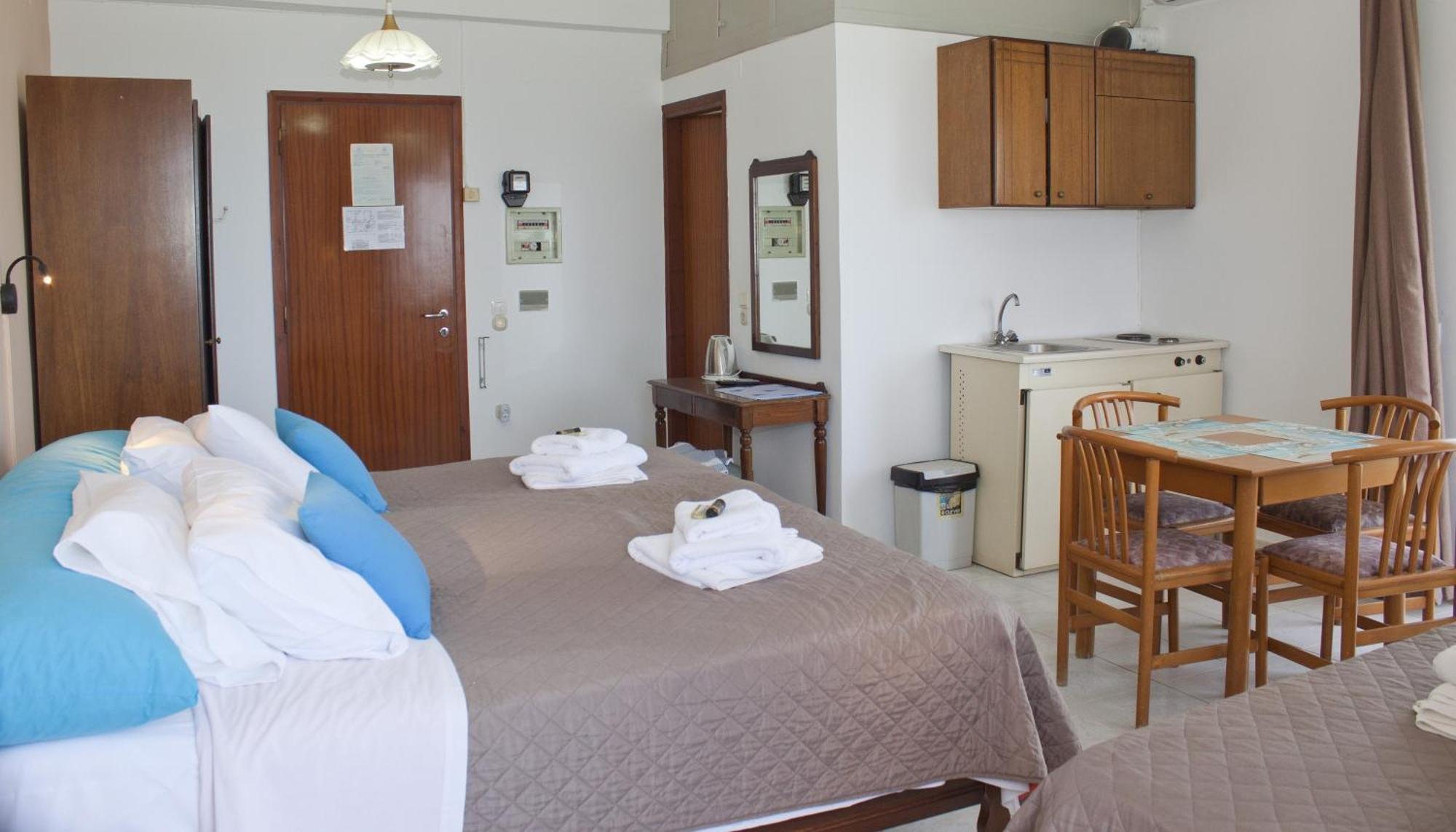 Melani Apartments La Canea Esterno foto